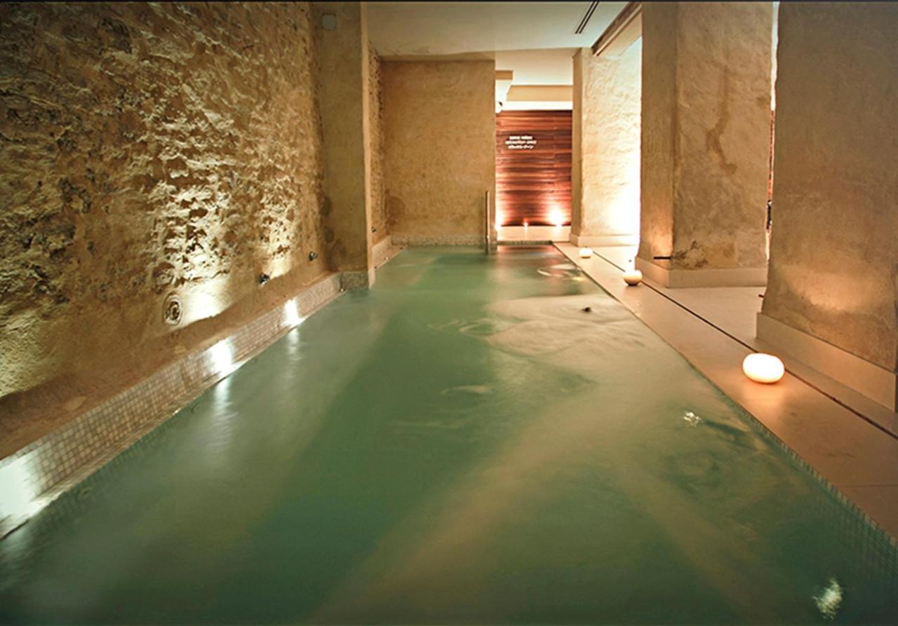 Eme Catedral Mercer Hotel Seville Exterior photo A spa in Madrid, Spain